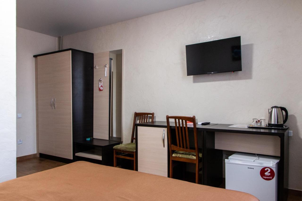 Гостинний Двір "Марія" Hotel Кропивницкий Екстериор снимка